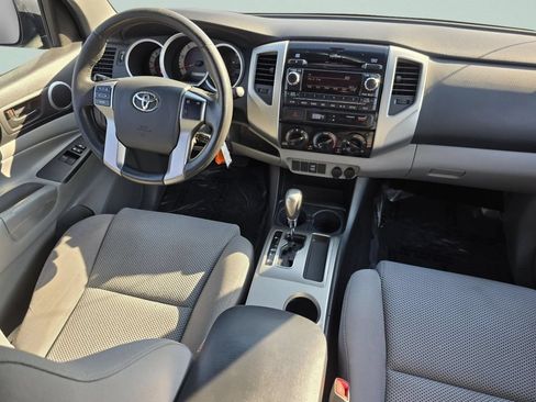 Used 2012 Toyota Tacoma PreRunner w/ TRD Sport Pkg RWD image 32