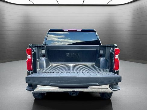 Used 2025 Chevrolet Silverado 1500 LT RWD image 10