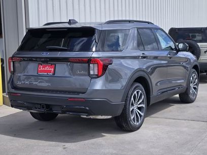 New 2026 Ford Explorer ST-Line