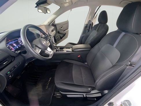 Used 2024 Nissan Sentra SV FWD image 24