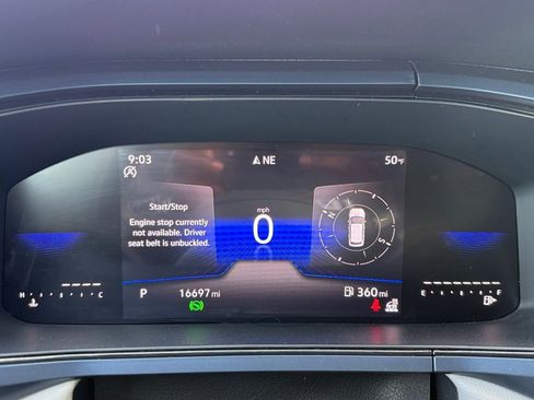 Certified 2024 Volkswagen Taos SE image 19