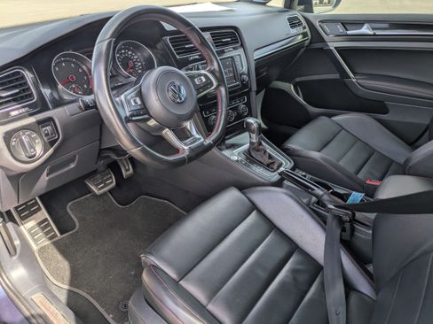 Used 2017 Volkswagen GTI S image 24
