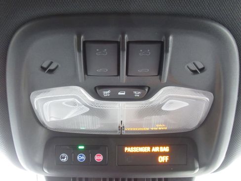 Used 2023 GMC Canyon AT4 w/ LPO, Sports Bar Package AWD/4WD image 28