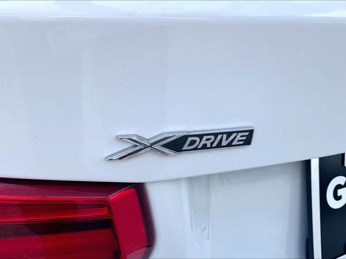 Used 2016 BMW 328i xDrive Sedan AWD/4WD image 10