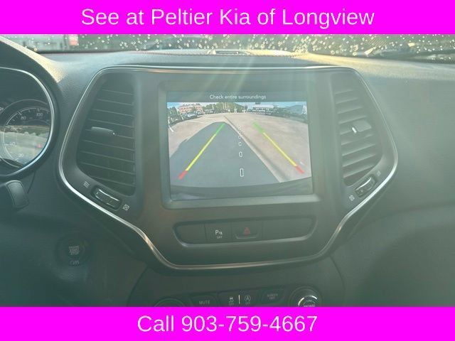 Used 2020 Jeep Cherokee Trailhawk w/ Cold Weather Group AWD/4WD image 20