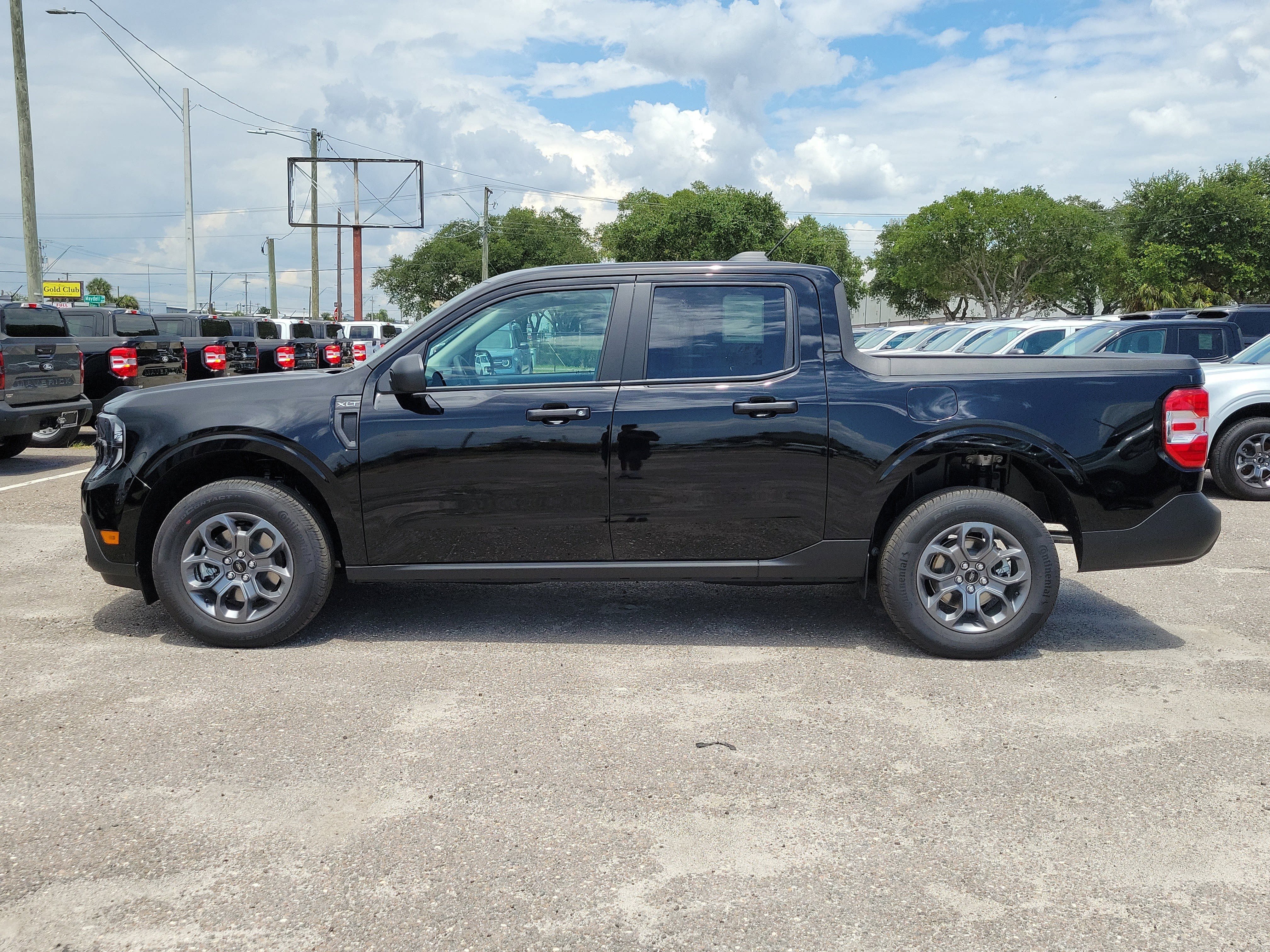 New 2026 Ford Maverick XLT FWD image 7