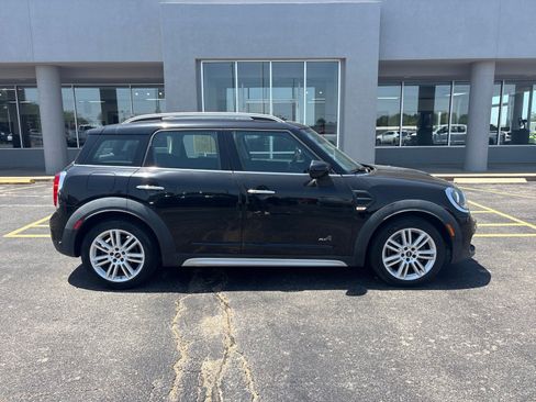 Used 2020 MINI Cooper Countryman ALL4 AWD/4WD image 4
