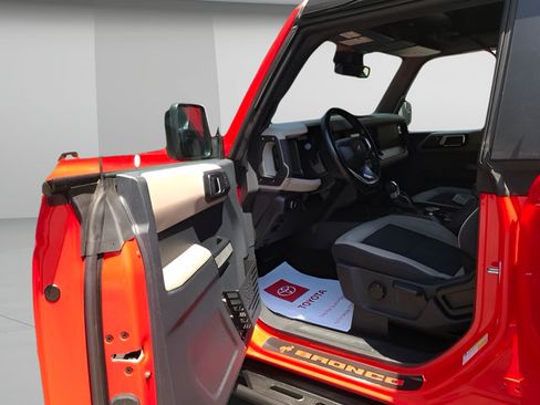 Used 2021 Ford Bronco Big Bend AWD/4WD image 13