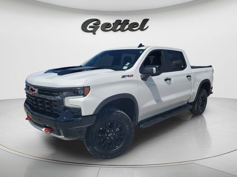 Used 2025 Chevrolet Silverado 1500 ZR2 w/ Technology Package AWD/4WD image 1