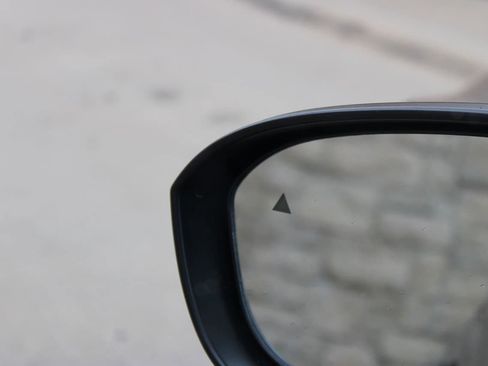 Used 2024 Nissan Rogue SV image 21