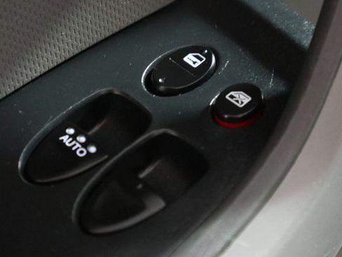 Used 2011 Honda Civic LX image 28