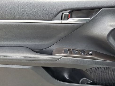 Used 2024 Toyota Camry XSE FWD image 10