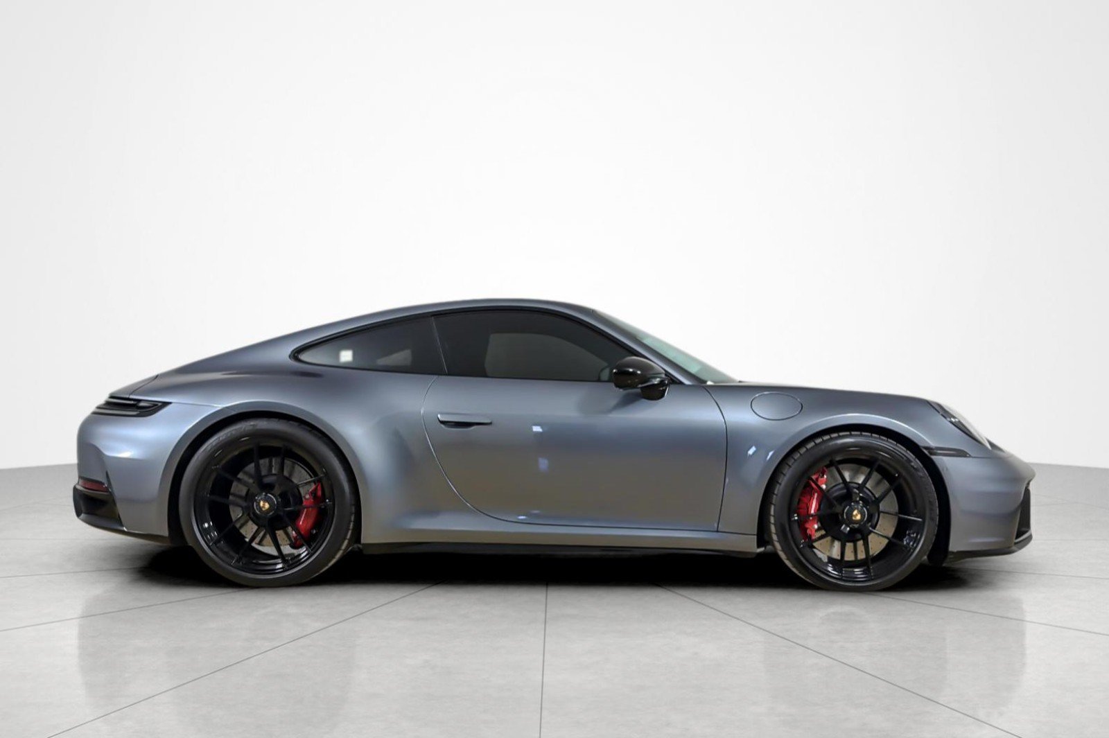 Used 2026 Porsche 911 Carrera GTS RWD image 6