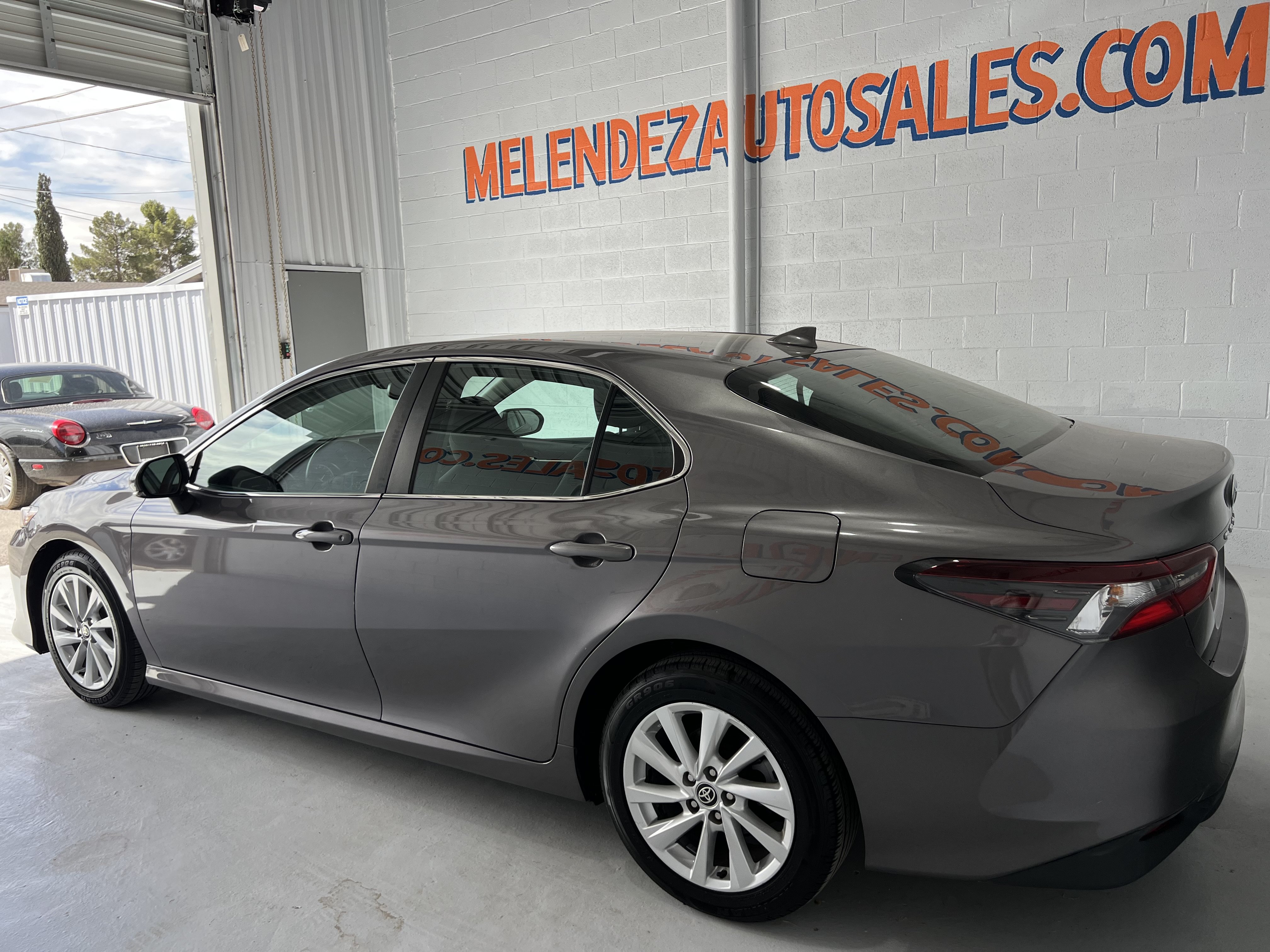 Used 2023 Toyota Camry LE w/ Convenience Package FWD image 3