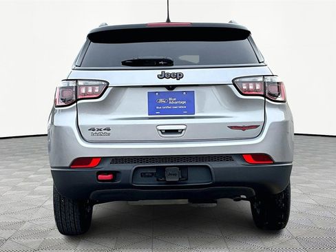 Used 2022 Jeep Compass Trailhawk w/ Trailhawk Convenience Group image 4