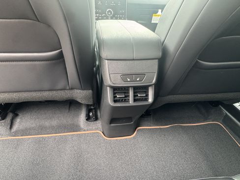 New 2027 GMC Terrain AT4 w/ Convenience Package III AWD/4WD image 16