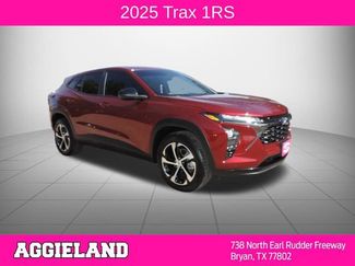 Used 2025 Chevrolet Trax RS w/ Driver Confidence Package FWD video 1