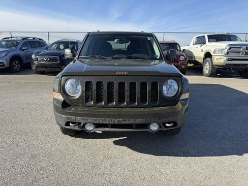 Used 2017 Jeep Patriot 75th Anniversary w/ Power Value Group image 2