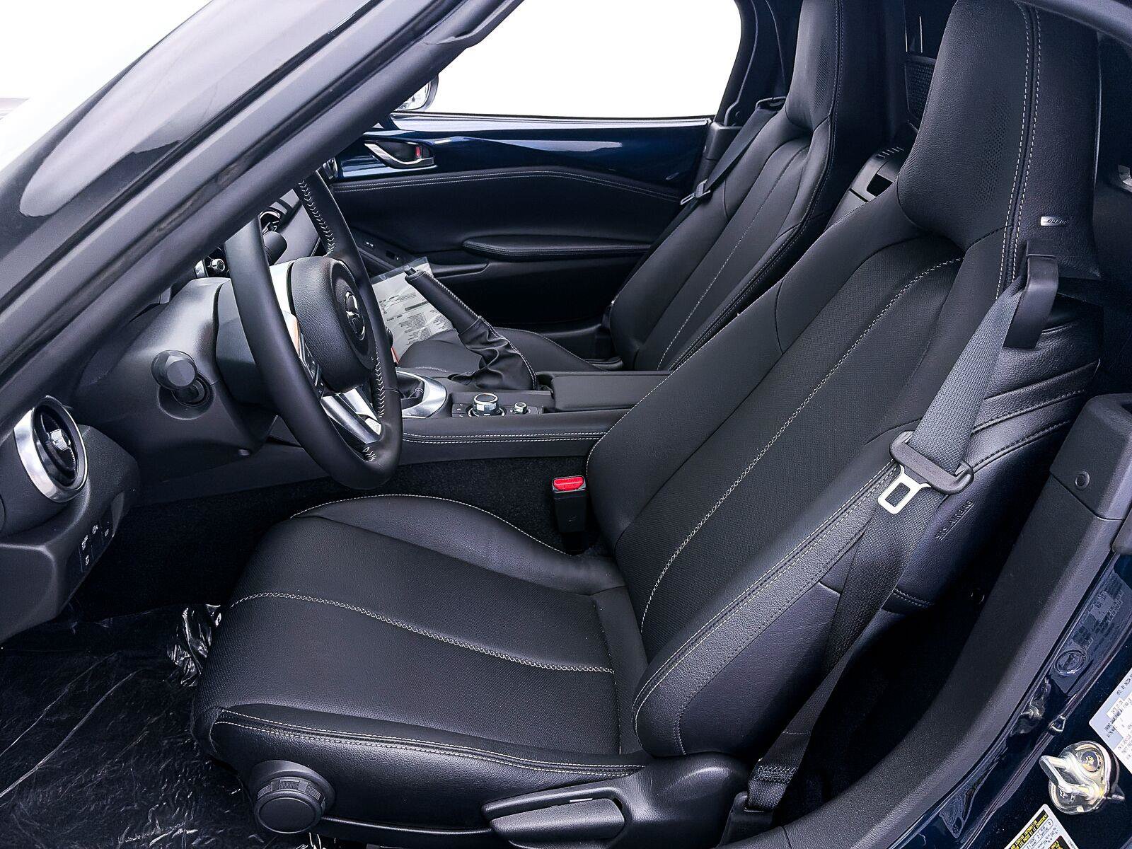 Used 2026 MAZDA MX-5 Miata Grand Touring RWD image 17