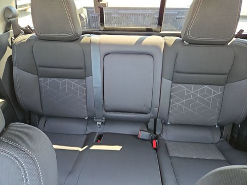 New 2025 Nissan Frontier SV image 30