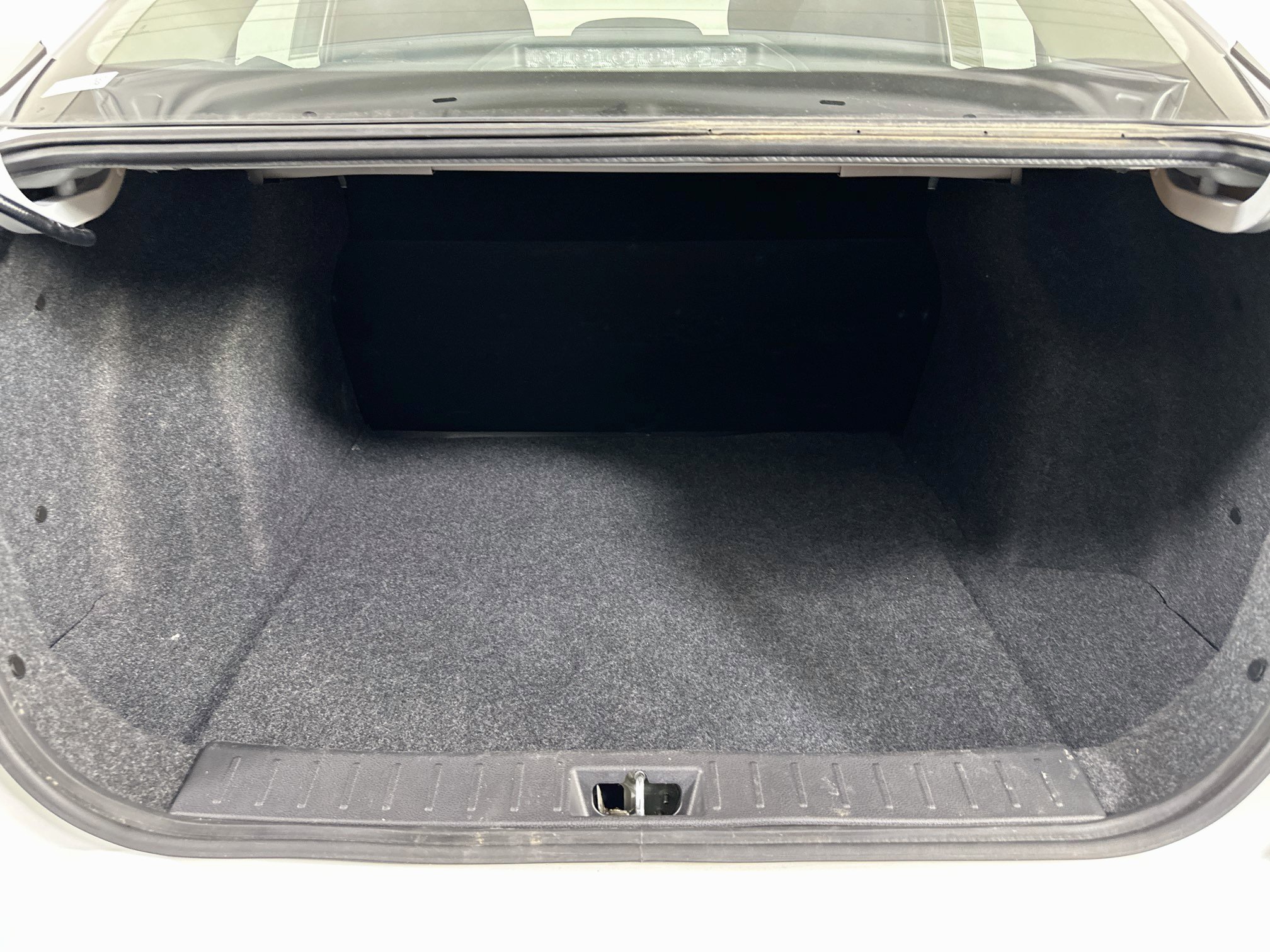 Used 2025 Nissan Versa S FWD image 26
