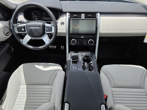 New 2026 Land Rover Discovery Dynamic SE AWD/4WD image 4