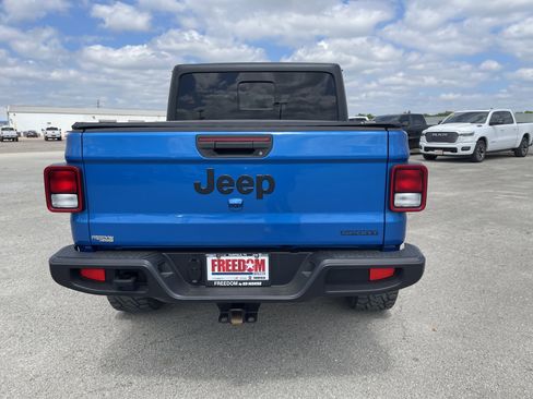 Used 2020 Jeep Gladiator Sport w/ Quick Order Package 24S image 5