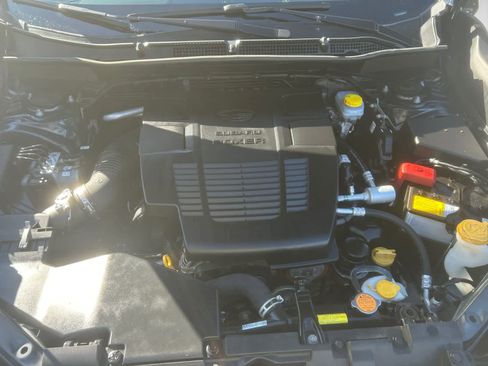 Used 2022 Subaru Forester Premium image 8