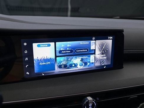 New 2025 Nissan Murano SV image 32