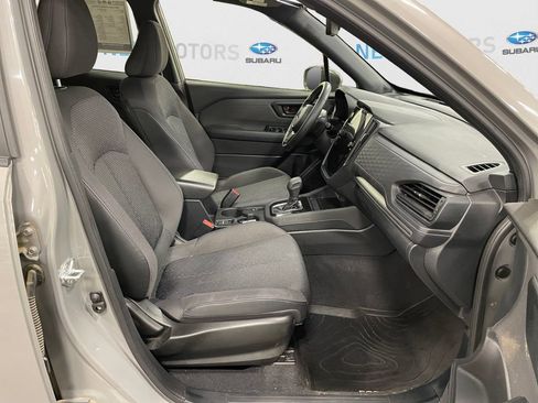 Used 2025 Subaru Forester Premium AWD/4WD image 15