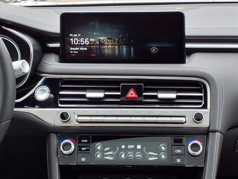 Used 2025 Genesis G70 3.3T Advanced w/ Sport Prestige Package image 10