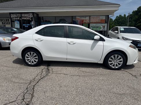 Used 2014 Toyota Corolla LE FWD image 5