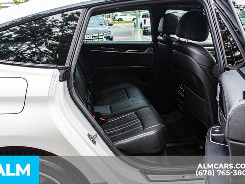 Used 2018 BMW 640i Gran Turismo xDrive AWD/4WD image 19