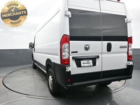 Used 2023 RAM ProMaster 2500 FWD image 5