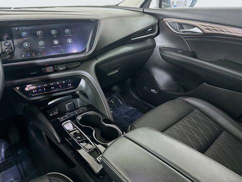 Used 2023 Buick Envision Avenir AWD/4WD image 25