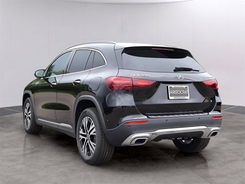 Used 2025 Mercedes-Benz GLA 250 4MATIC image 7