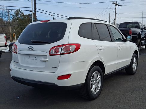 Used 2012 Hyundai Santa Fe GLS image 10