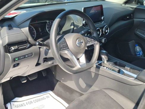 Certified 2023 Nissan Sentra SV FWD image 13