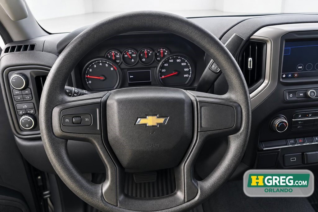 Used 2020 Chevrolet Silverado 1500 Custom w/ Custom Value Package AWD/4WD image 13