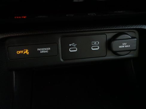 Certified 2025 Honda Civic Sport image 28