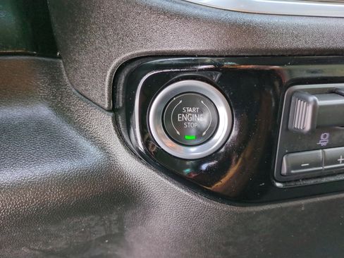 Certified 2023 Chevrolet Silverado 1500 LT w/ Z71 Off-Road Package image 16