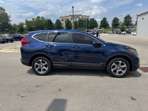 Used 2019 Honda CR-V EX image 2