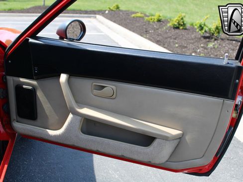 Used 1988 Porsche 944 Coupe image 24