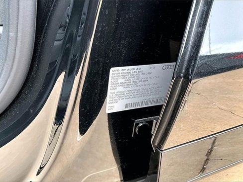 Used 2025 Audi Q5 Premium Plus w/ Premium Plus image 35