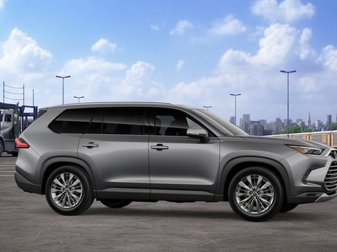 New 2026 Toyota Grand Highlander AWD image 13