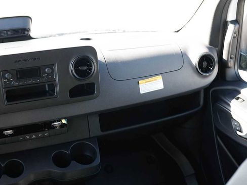 New 2025 Mercedes-Benz Sprinter 2500 image 15