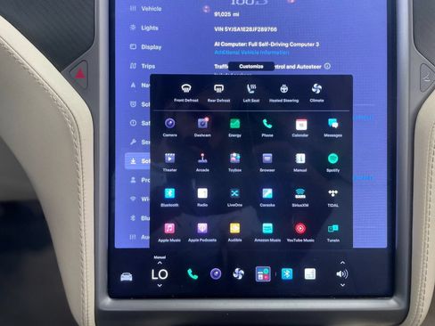 Used 2018 Tesla Model S 100D AWD/4WD image 32