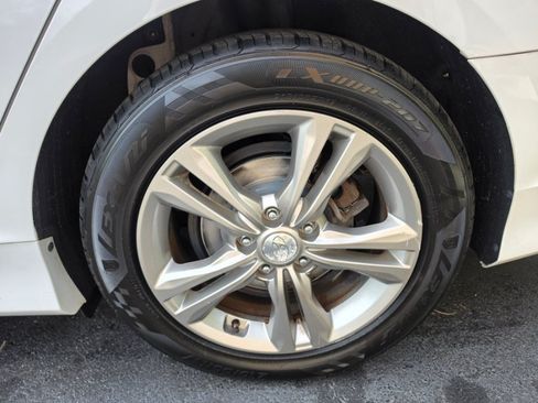 Used 2019 Hyundai Sonata Sport w/ Tech Package 03 FWD image 10