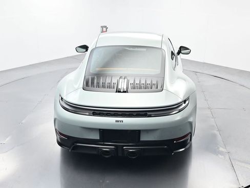 Certified 2026 Porsche 911 Carrera GTS RWD image 38