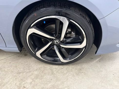 Used 2022 Honda Accord Sport image 12